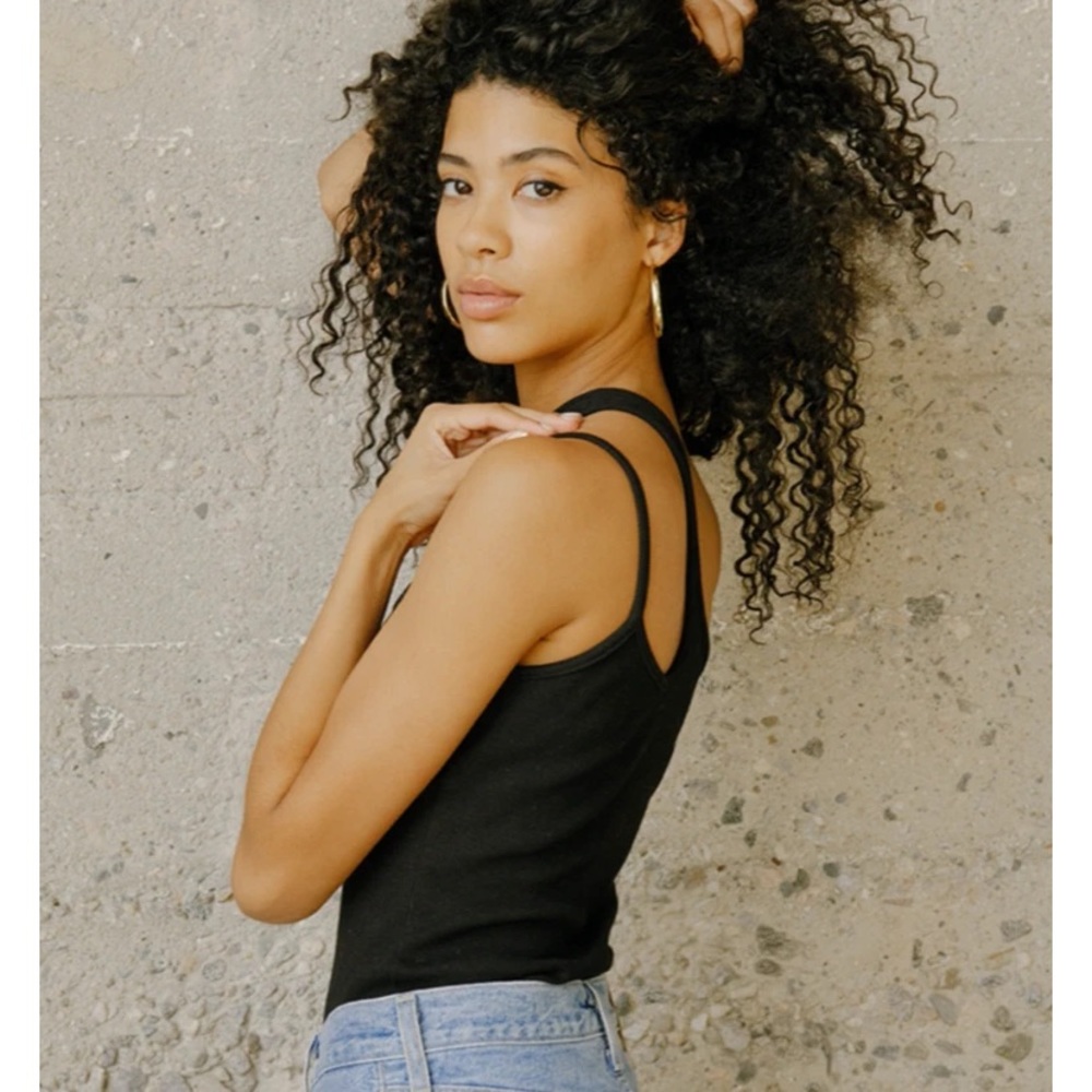 New with tags one shoulder black rubbed tank top